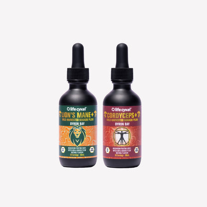 Two Lifecykel mushroom extracts with droppers labeled 'Lion's Mane' and 'Cordyceps' on a white background.